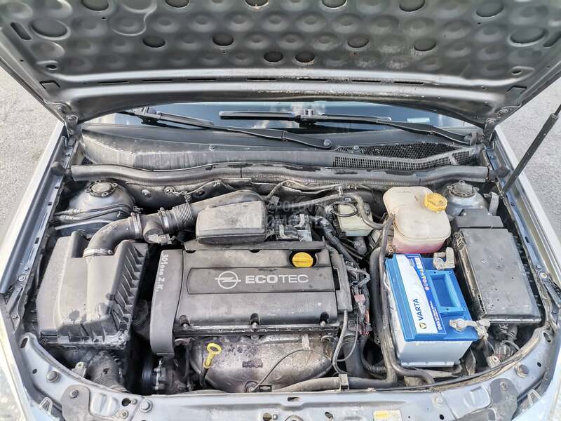 Opel Astra H 