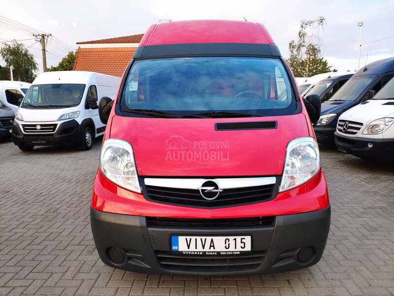 Opel Vivaro 145 KS KLIMA