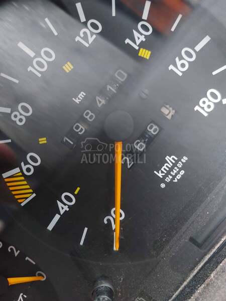 Mercedes Benz E 200 124
