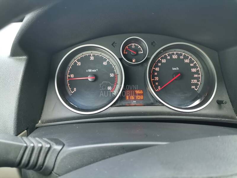 Opel Astra H 1.7 CDTI