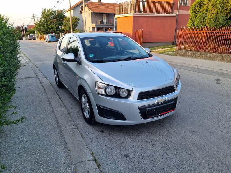 Chevrolet Aveo 