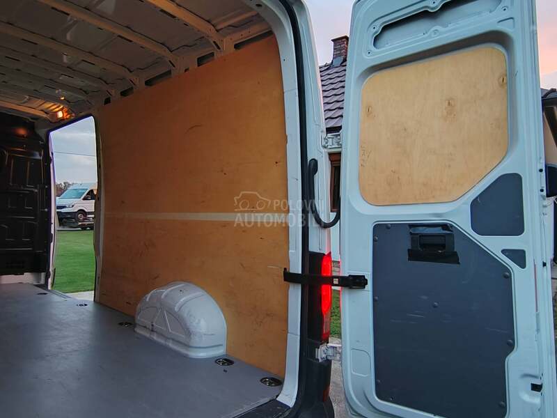 Volkswagen Crafter 2.0 TDI L4H2 MAXI