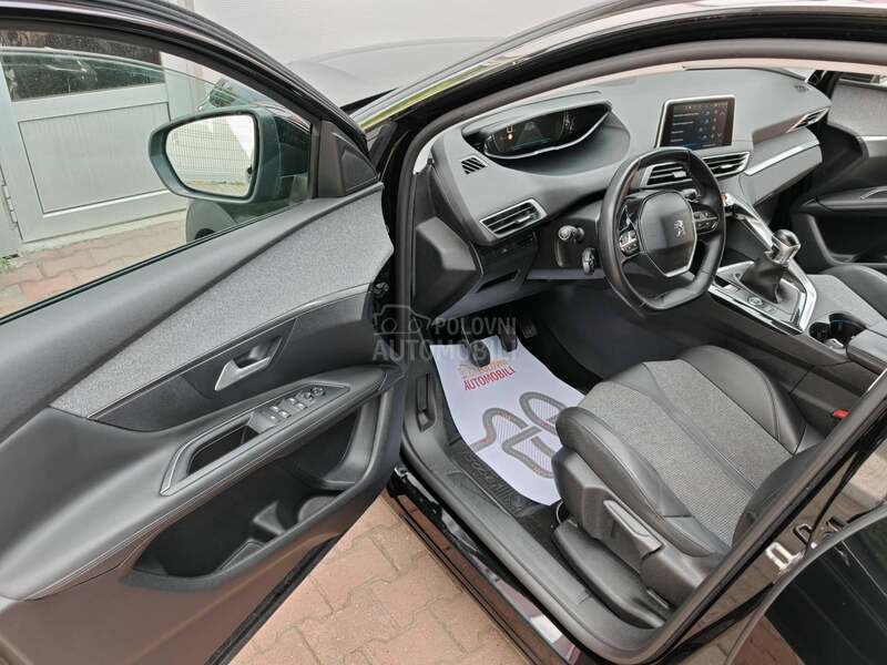 Peugeot 3008 2.0 HDI / ALLURE