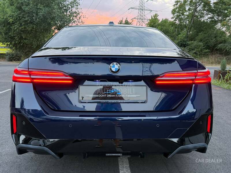 BMW 520 rezervisan