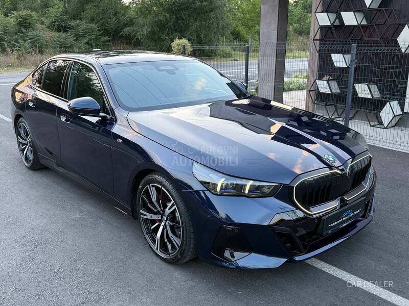 BMW 520 rezervisan