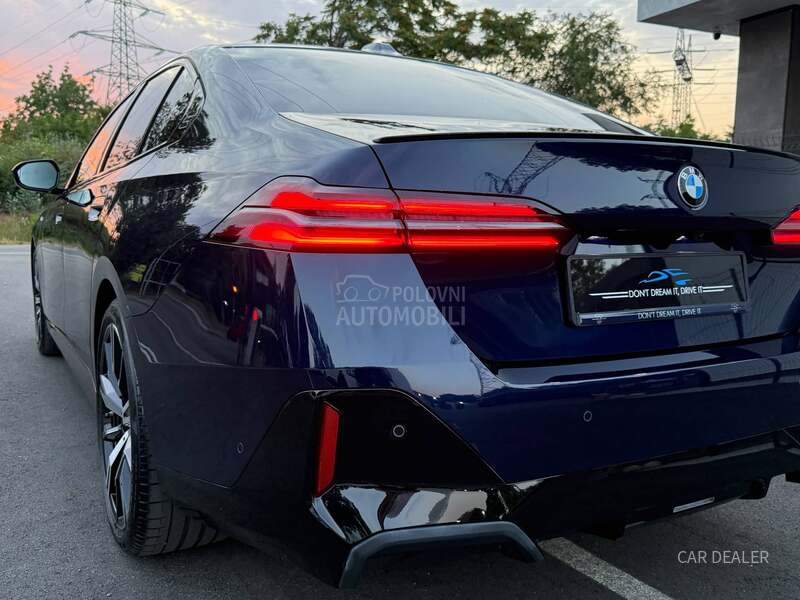 BMW 520 rezervisan