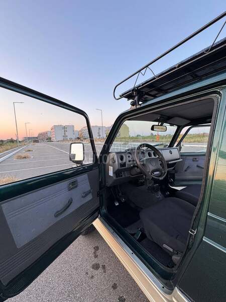 Suzuki SJ Samurai 