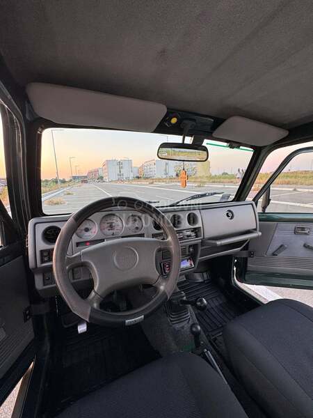 Suzuki SJ Samurai 