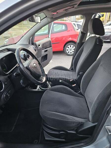 Ford Fusion 1.4B //CH//