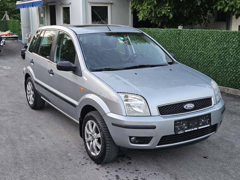 Ford Fusion 1.4B //CH//