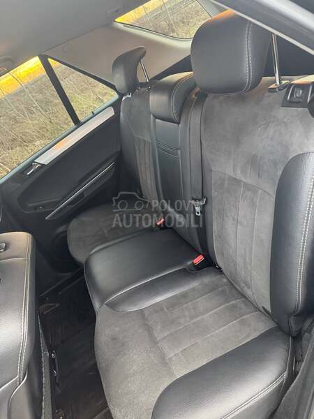 Mercedes Benz ML 320 3.0 CDI