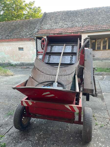 Zmaj krunjac kukuruza