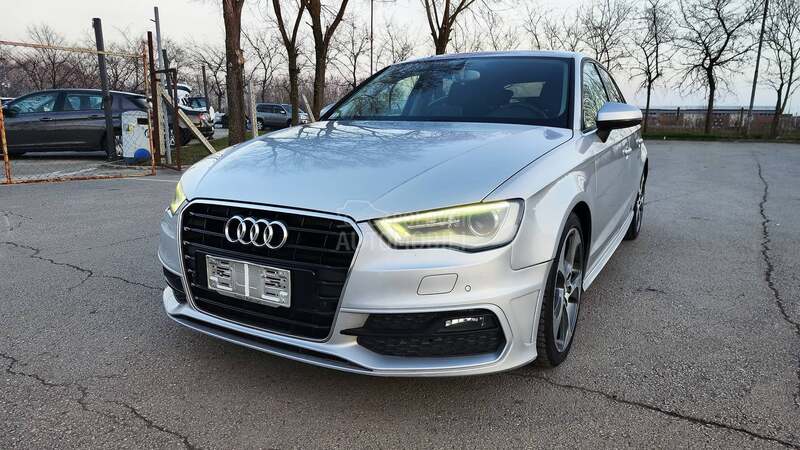 Audi A3 1,6TDI S/LINE S/TRON