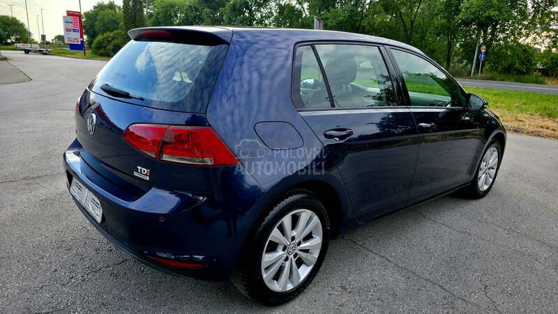 Volkswagen Golf 7 1,6TDI Bluemotion