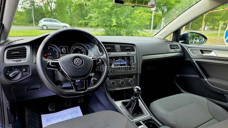 Volkswagen Golf 7 1,6TDI Bluemotion