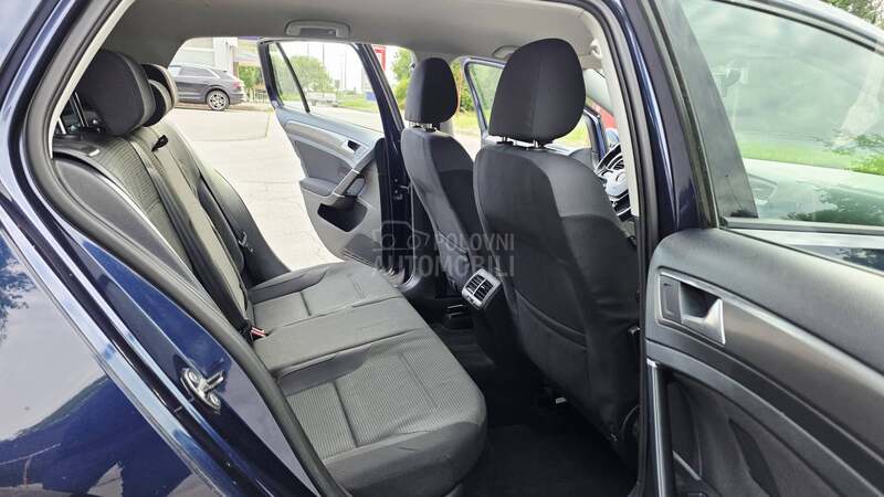 Volkswagen Golf 7 1,6TDI Bluemotion