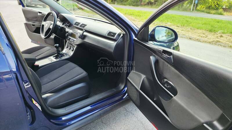 Volkswagen Passat B6 2,0TDI Trendline