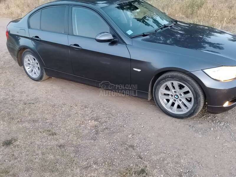 BMW 320 d zam ena