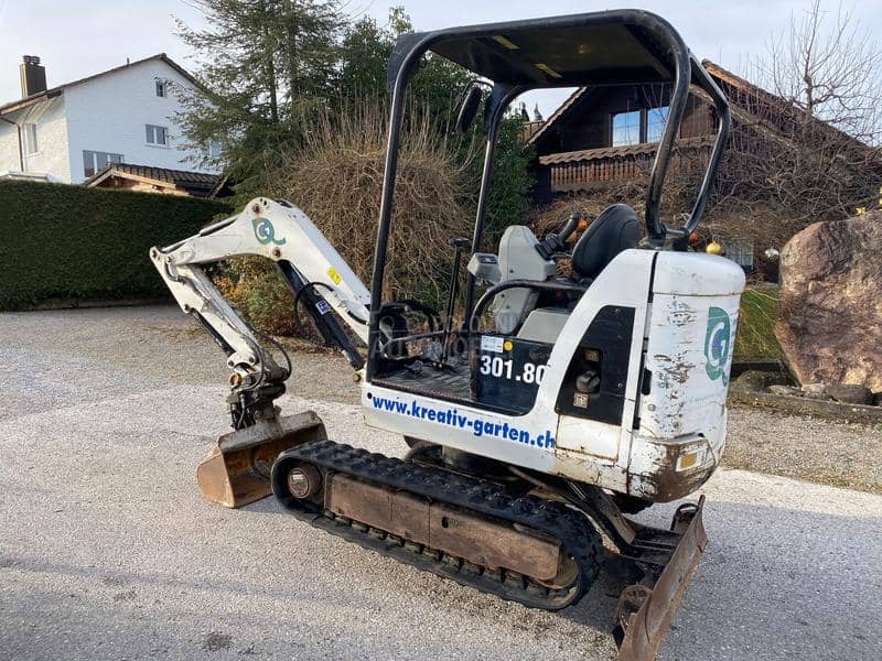 CAT 301.8C Svajcara