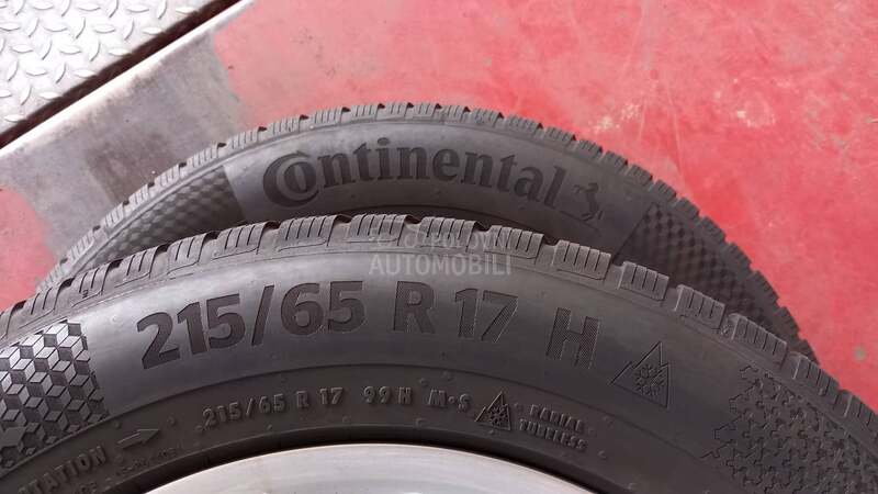 Continental 215/65 R17 Zimska