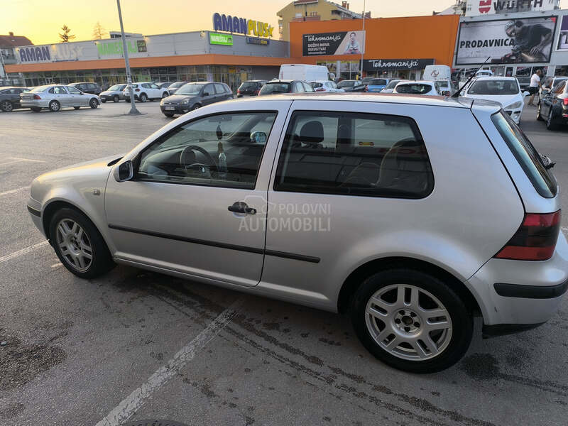 Volkswagen Golf 4 
