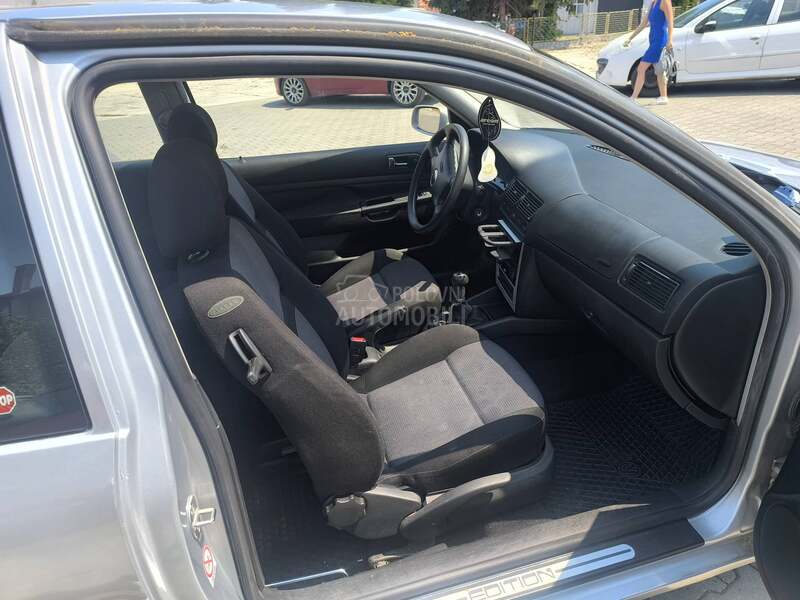 Volkswagen Golf 4 