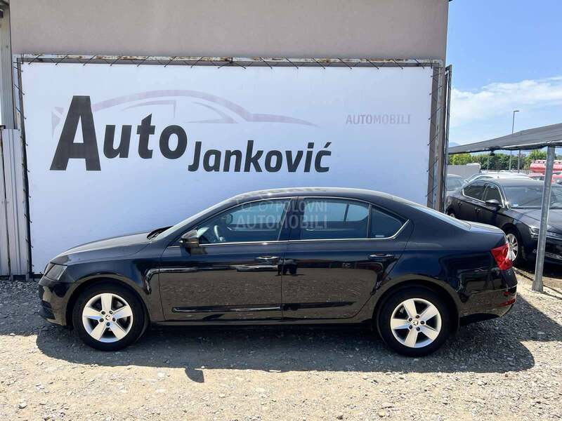 Škoda Octavia TSI  112000 K M