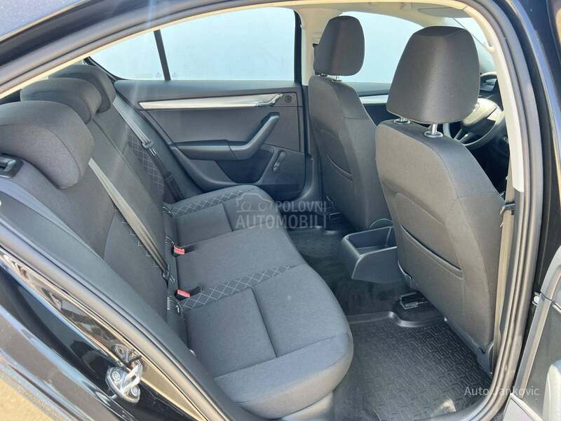 Škoda Octavia TSI  112000 K M