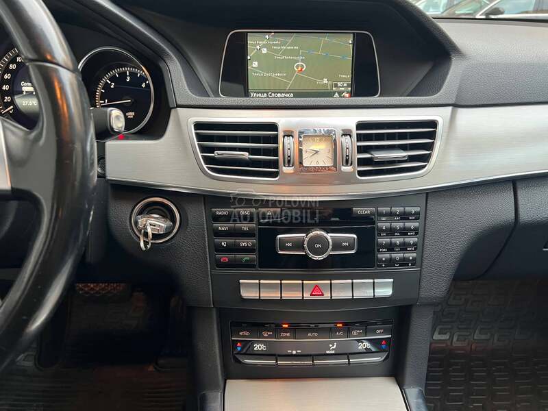 Mercedes Benz E 200 2.1 BLUETEC AUTO