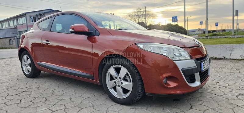 Renault Megane C o u p e 1.5 dci