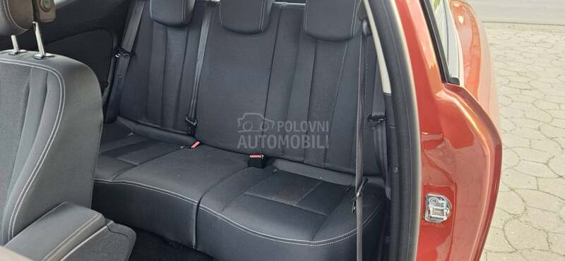 Renault Megane C o u p e 1.5 dci