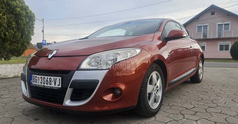 Renault Megane C o u p e 1.5 dci