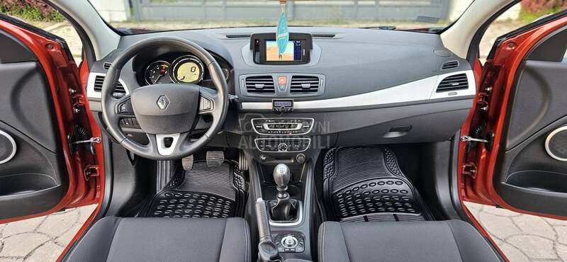Renault Megane C o u p e 1.5 dci