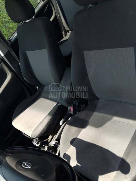 Opel Meriva 1.3CDTI