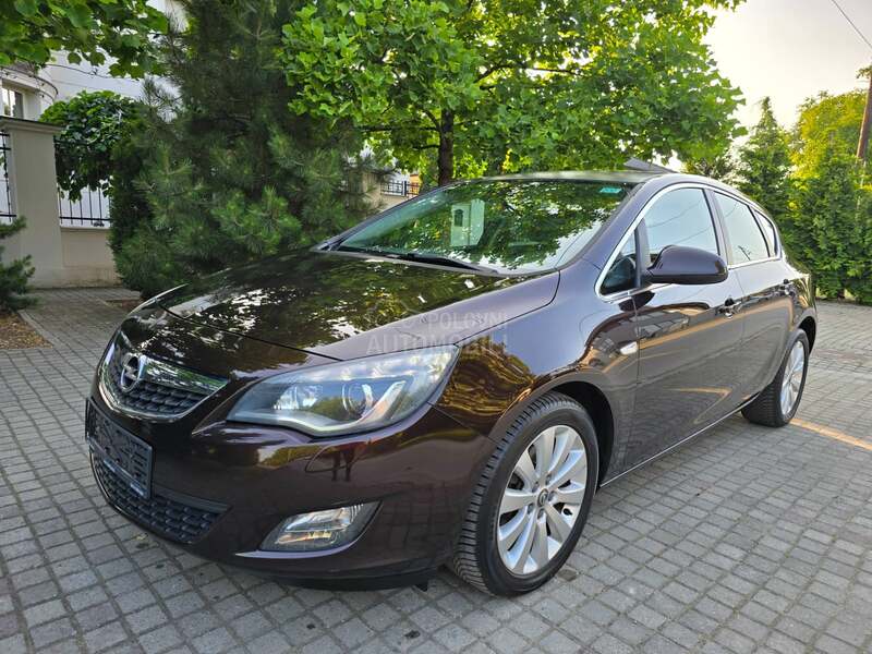 Opel Astra J 1.7cdti cosmo