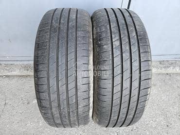 Goodyear 215/55 R17 Letnja