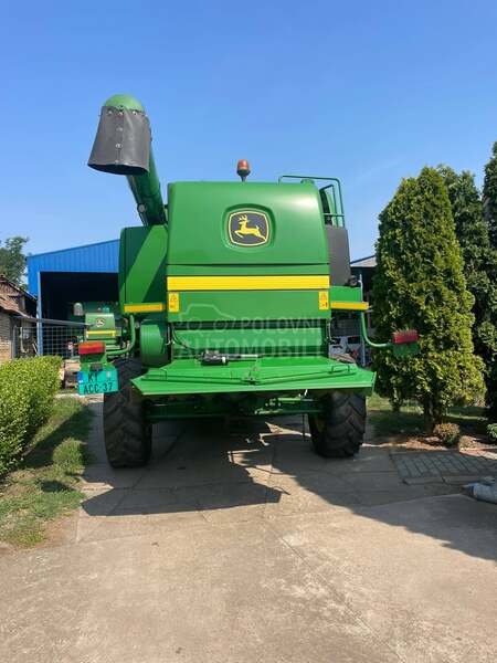 John Deere T550