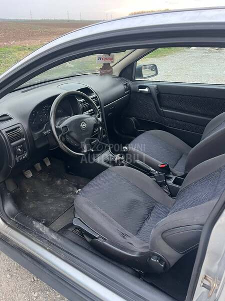 Opel Astra G 