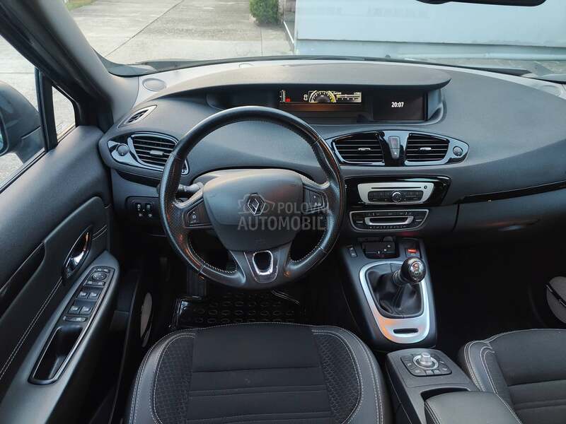 Renault Scenic BOSE