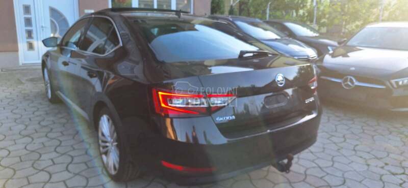 Škoda Superb DSG