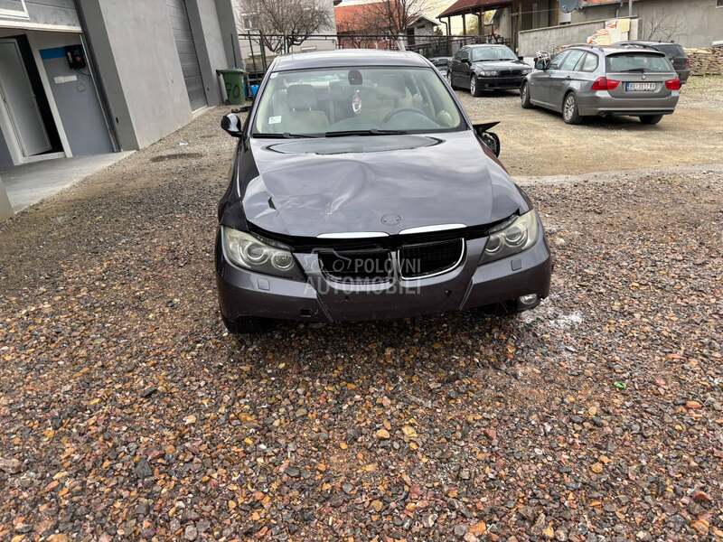 Delovi za BMW Serija 1 e87