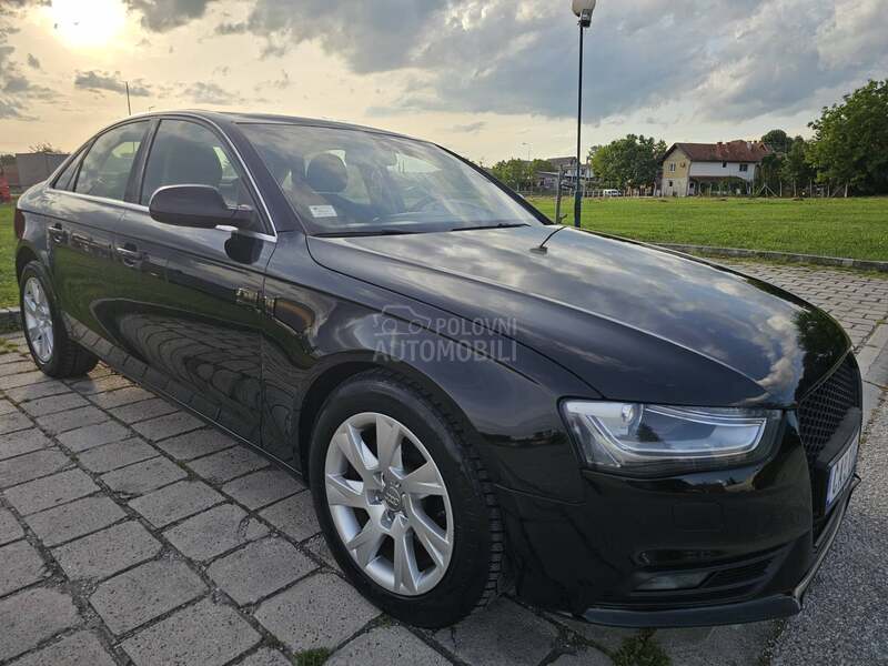 Audi A4 MULTITRONIC/REG