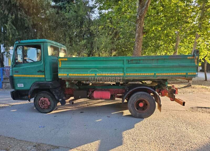 Mercedes Benz 814