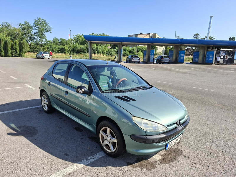 Peugeot 206 1.2