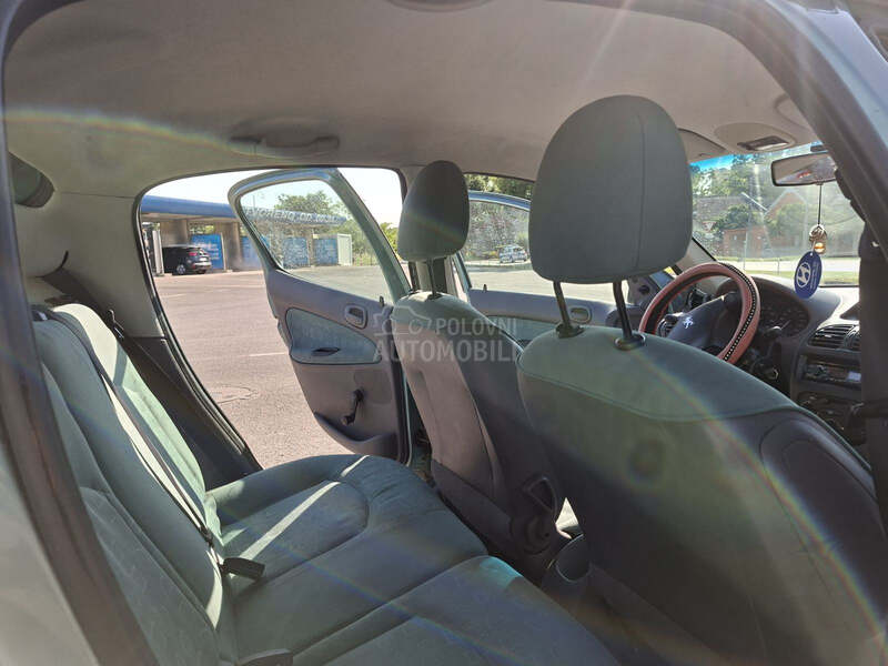 Peugeot 206 1.2