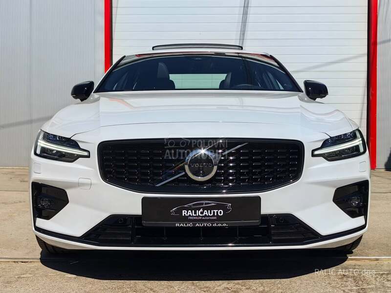 Volvo S60 B5/4x4/ULTIMATE/HIBR