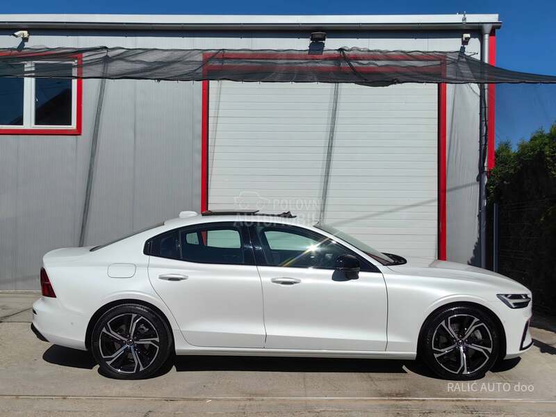 Volvo S60 B5/4x4/ULTIMATE/HIBR