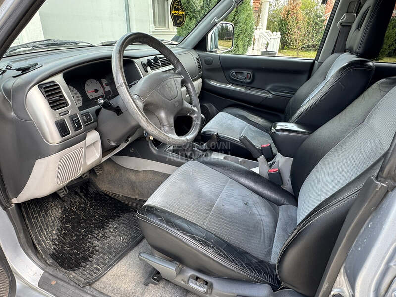 Mitsubishi Pajero Sport 2.5 TD Dakar