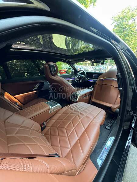 BMW 740 G70