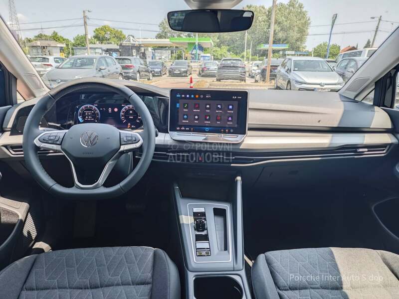 Volkswagen Golf 8 1.5 eTSI DSG Life